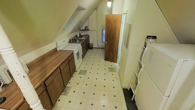 Foto del edificio - 311 E Liberty St