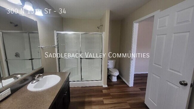 Foto del edificio - 300 N 13th St