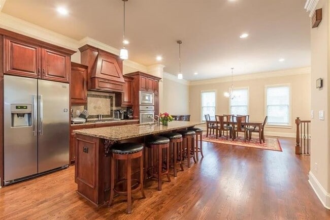 Foto del edificio - 3126 Chestnut Woods Dr