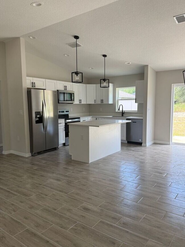 Foto del edificio - 217 Oak Ln Rd