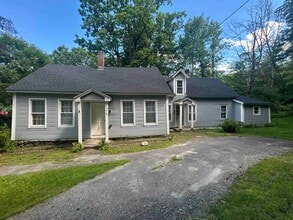 Building Photo - 776 Old Rte 8