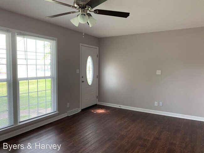 Building Photo - 3 br, 1.5 bath House - 1888 Old Trenton Road