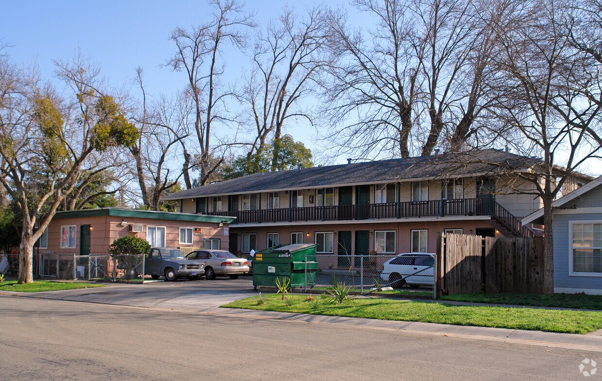 Primary Photo - 3200-3208 3rd Ave