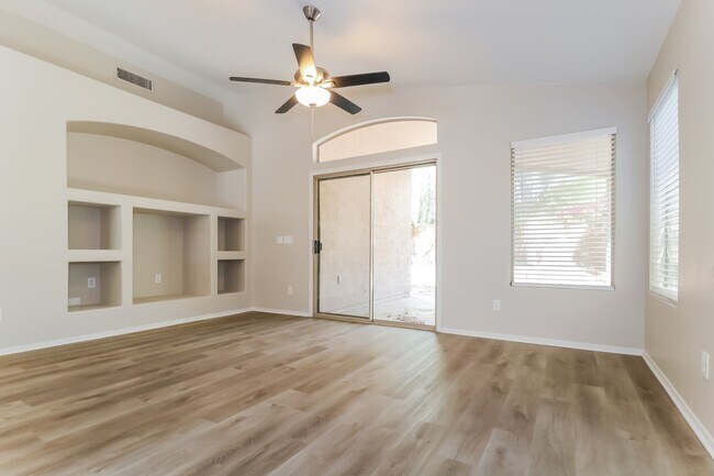 Foto del edificio - 14838 W Lamoille Dr