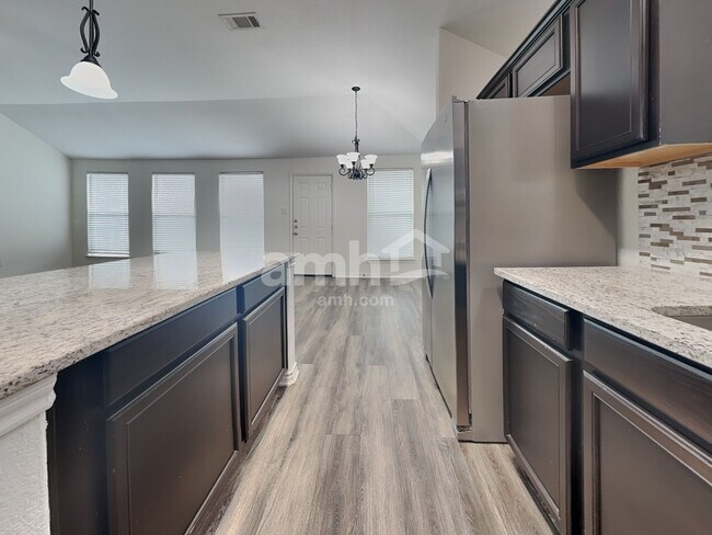 Foto del edificio - 1325 Rosedale Springs Ln