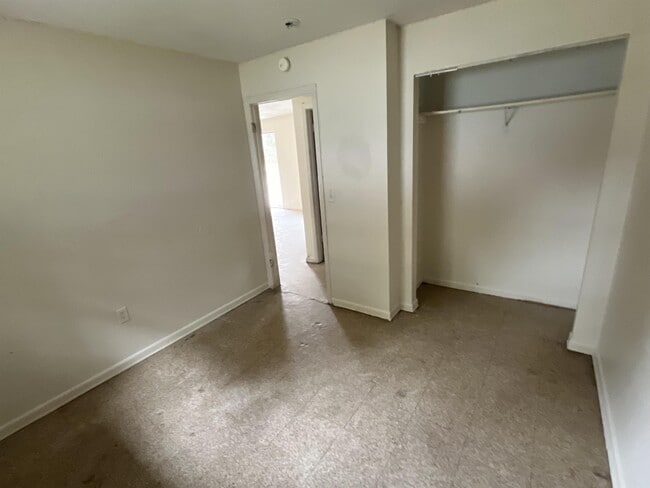 Building Photo - 505 Kilgore St