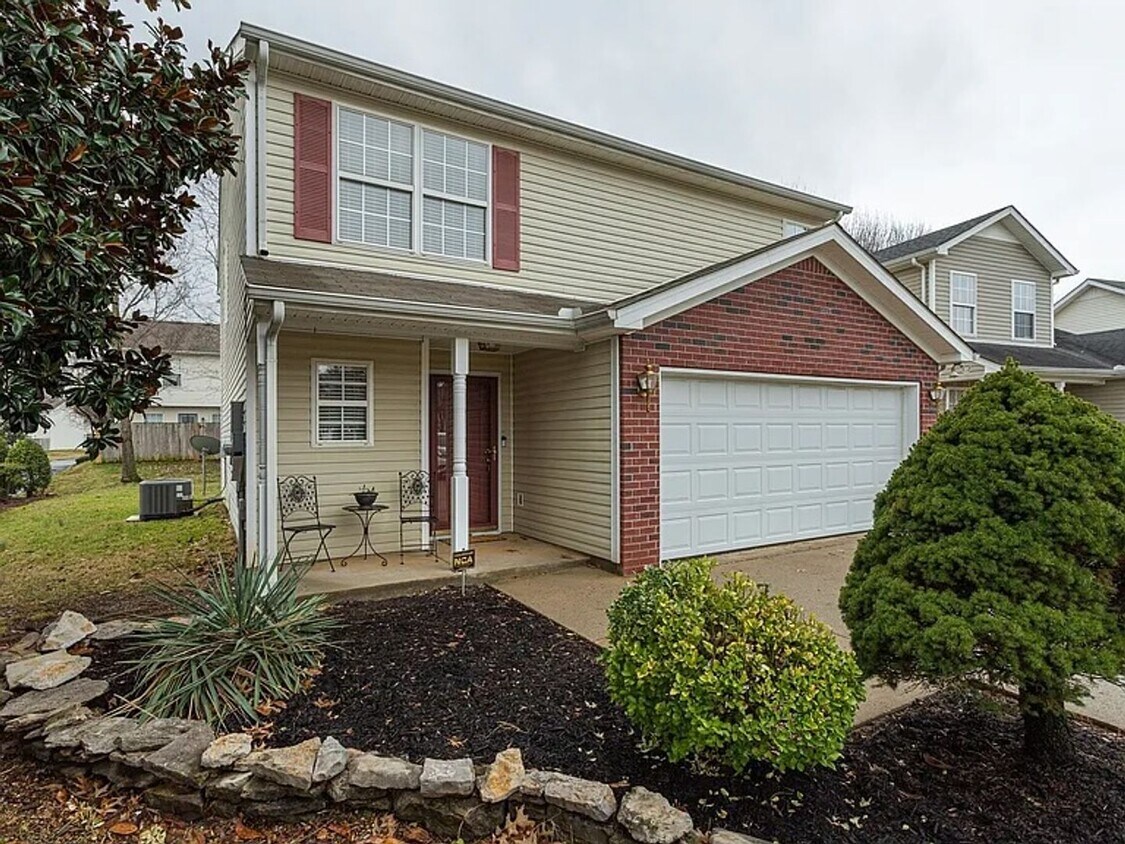 Foto principal - 231 Indian Park Dr