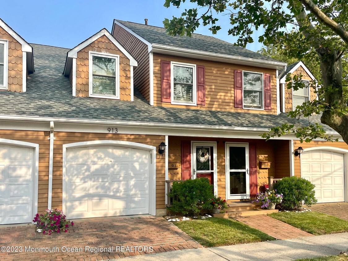 913 Beach Ave Unit 2, Bradley Beach, NJ 07720 Condo for Rent in