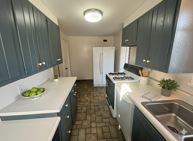 Foto del edificio - Use Your Tax Return For This Sweetheart of a Deal! This is a Lease-to-Own – Not a typical rental.