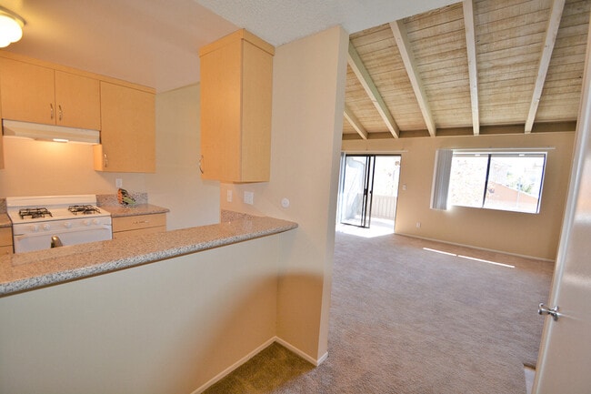 Building Photo - Baywind Apartment Homes