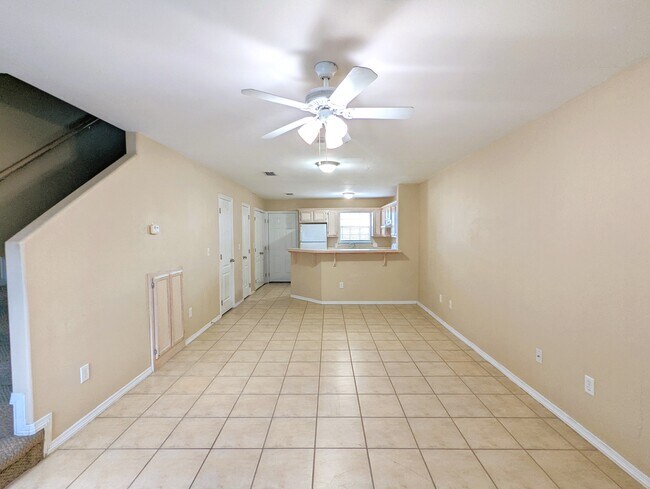 Building Photo - 737 Sonesta Ct
