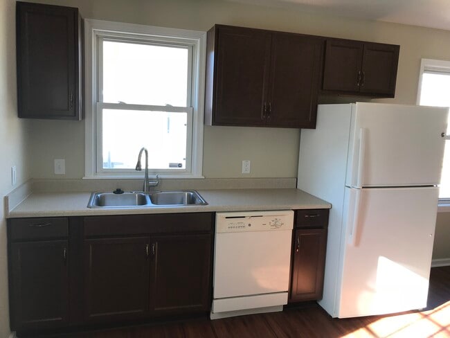 Foto del edificio - 411 Greenbriar Ave