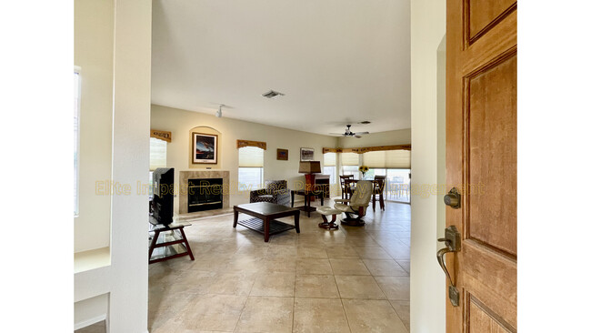 Foto del edificio - 4410 S Golf Estates Dr