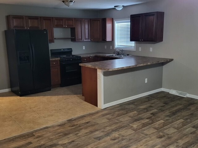 kitchen - 134 Woodbury Ave