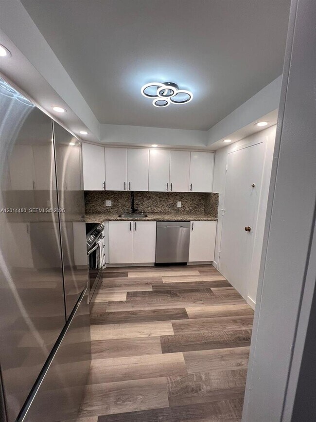 Foto del edificio - 3800 S Ocean Dr