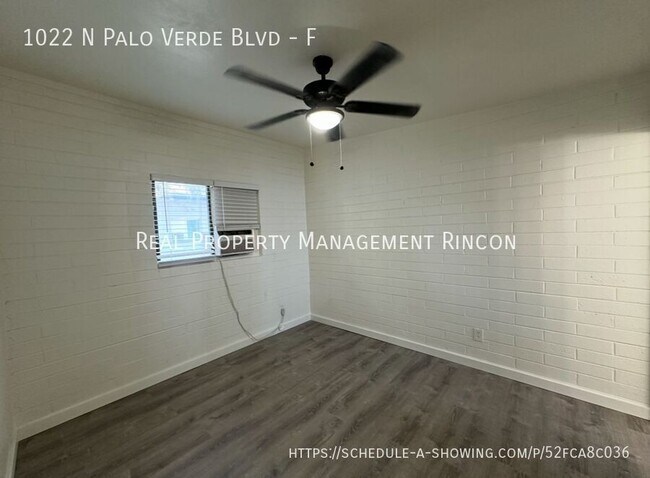 Foto del edificio - 1022 N Palo Verde Blvd
