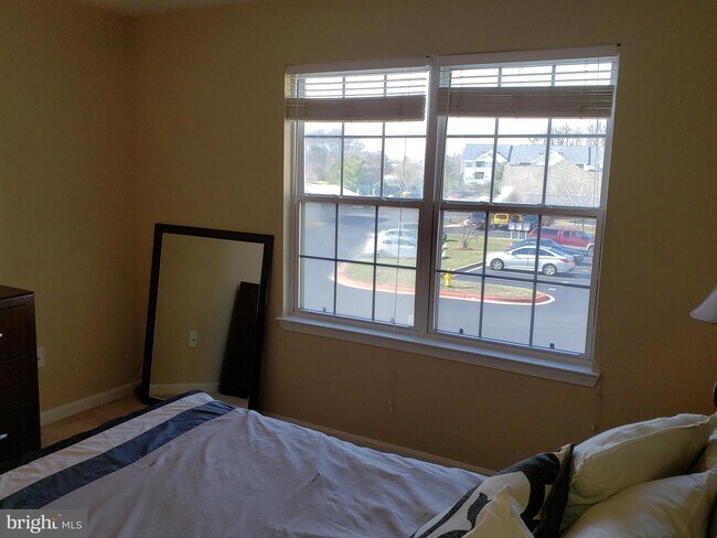 Building Photo - 308 Gatehouse Ln