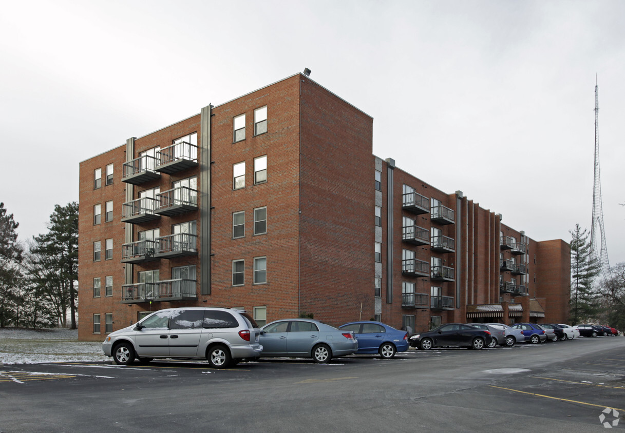 Building Photo - Center Hill Terrace Apartments