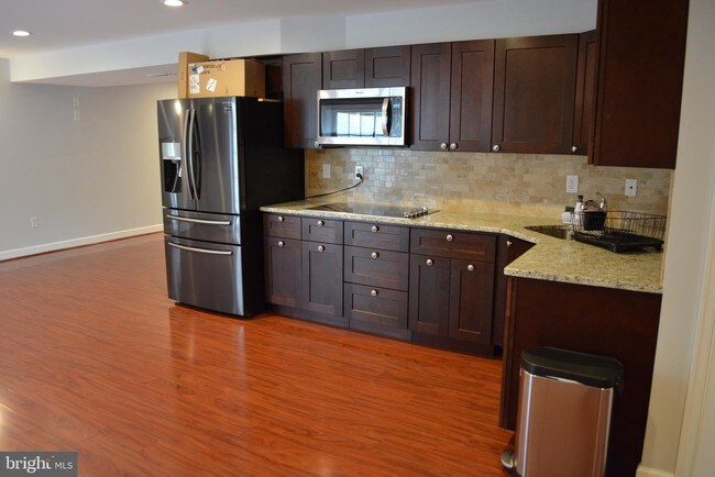 Building Photo - 45825 Sterling Bridge Pl