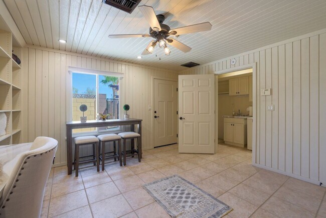 Foto del edificio - 10825 N 85th Pl