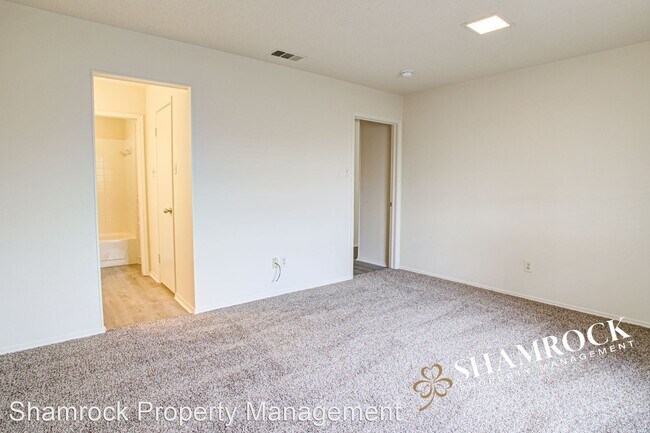 Building Photo - 3 br, 2 bath House - 505 Karen