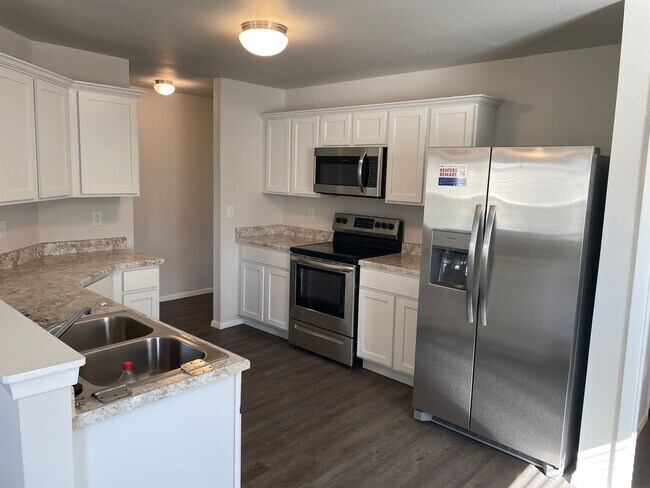 Foto del edificio - *Leap Year Special* Three Bedroom | Two Ba...