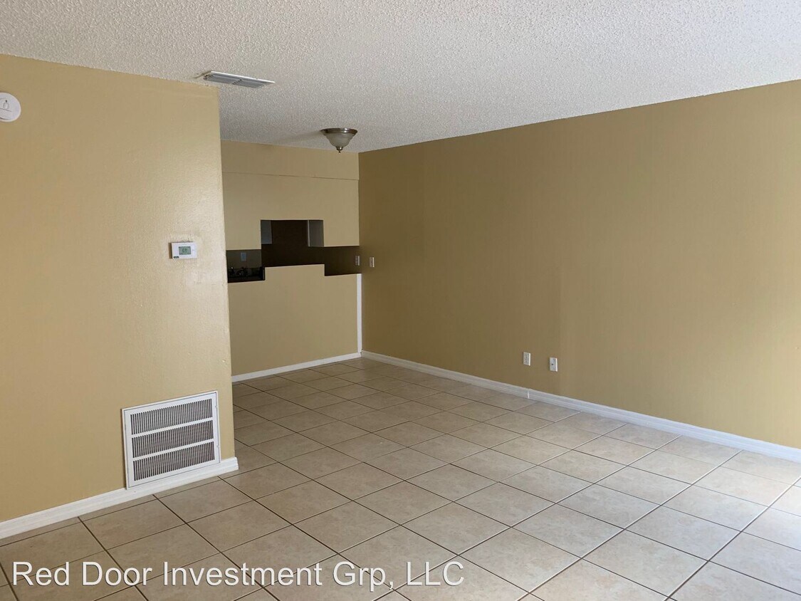 Building Photo - 1836 SW 109th Pl