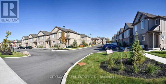 Building Photo - 7768 Ascot Cir