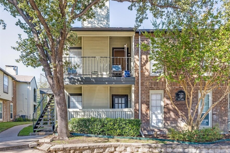 Photo - 5981 Arapaho Rd
