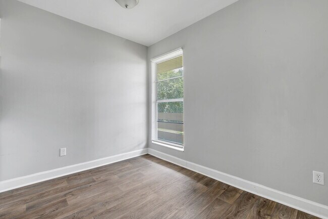 Plano de planta - Great apartment near West Tennessee