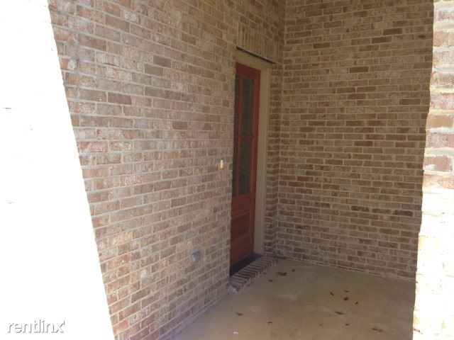 Building Photo - 3 br, 2.5 bath Condo - 21 Riviera Dr
