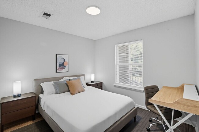 Foto del edificio - 254 Kings Creek Dr