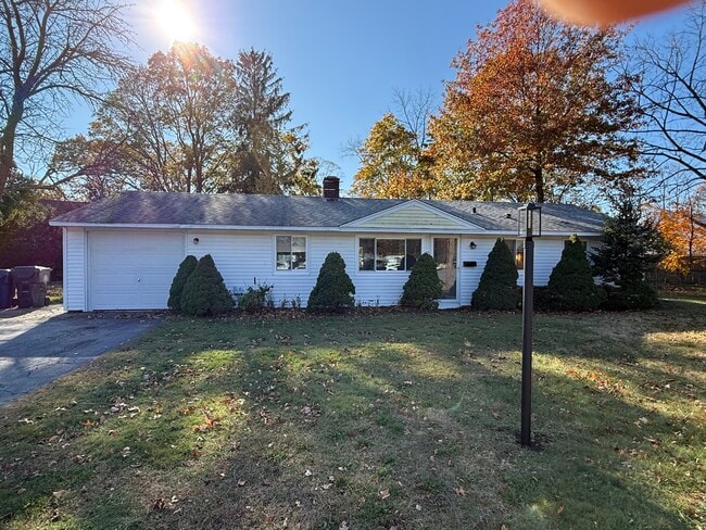 Building Photo - 165 Haverhill Ave