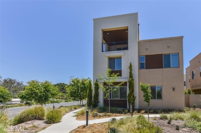 Building Photo - 105 Stellar