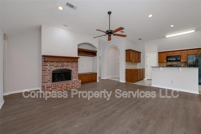 Foto del edificio - 3120 Lippizan St