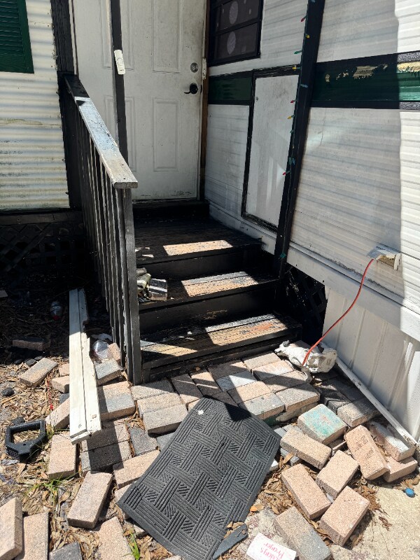 Foto del edificio - 4115 Aurora Rd