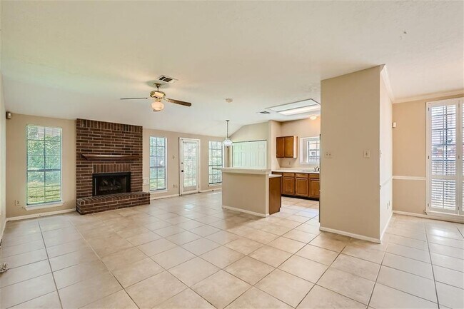 Foto del edificio - 14943 Redwood Bend Trail