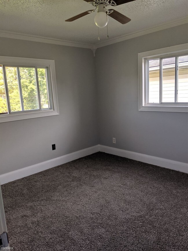 Building Photo - 3 br, 2.5 bath House - 12131 19 Mile Rd 12...