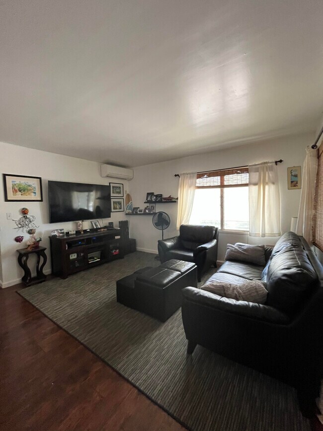 Building Photo - 67-475 Kukea Cir