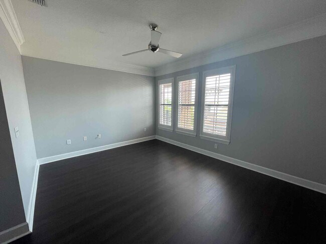 Building Photo - 9823 Tapestry Park Circle