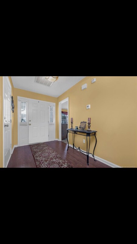 Foto del edificio - 2540 Cameron Woods Ln