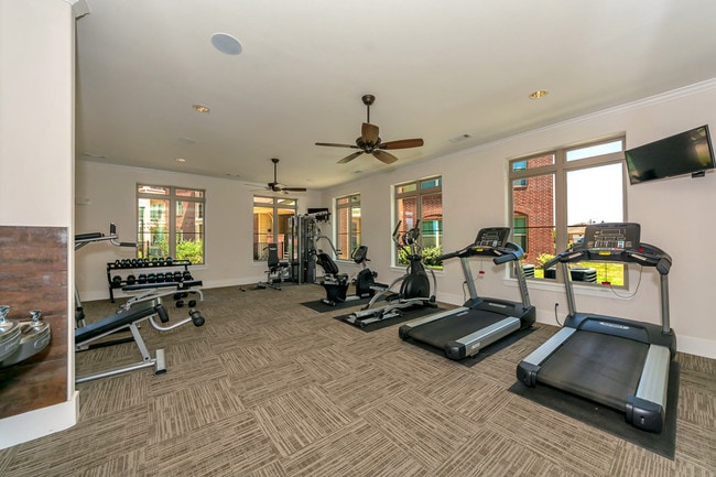 Building Photo - Vineyards at Monterey