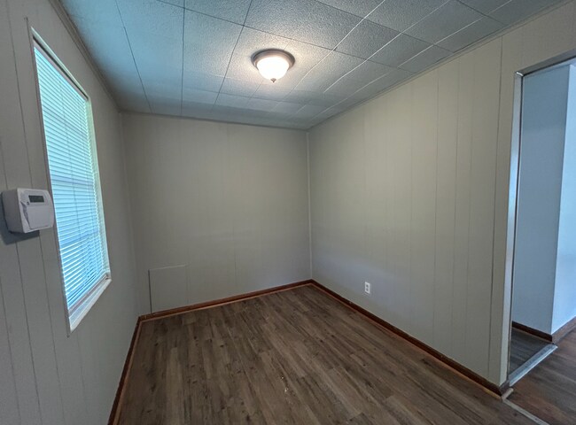 Foto del edificio - 440 Oakmont St