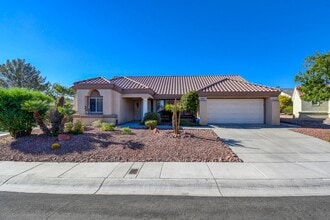 Building Photo - 2433 Sunup Dr