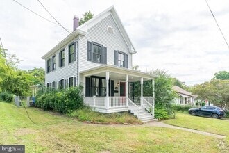 Building Photo - 45 Mattingly Ave