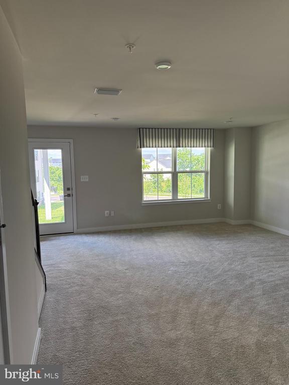 Foto del edificio - 7845 Blackbriar Wy