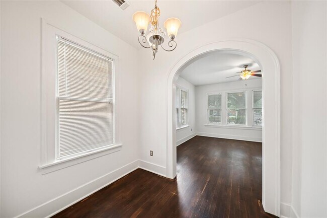 Foto del edificio - 1420 Stanford St