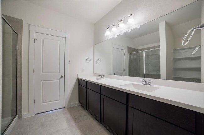Building Photo - 13708 Arbor Hill Cove