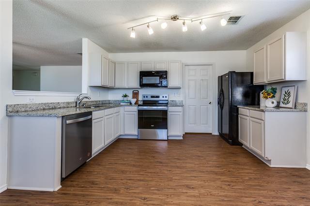 Foto del edificio - 2613 Salt Maker Way