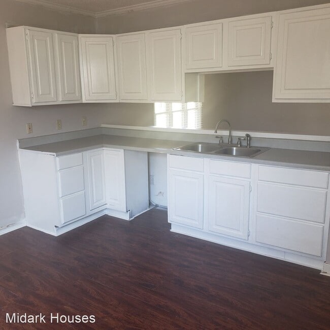 Building Photo - 3 br, 1 bath House - 3011 W. Dixon Rd